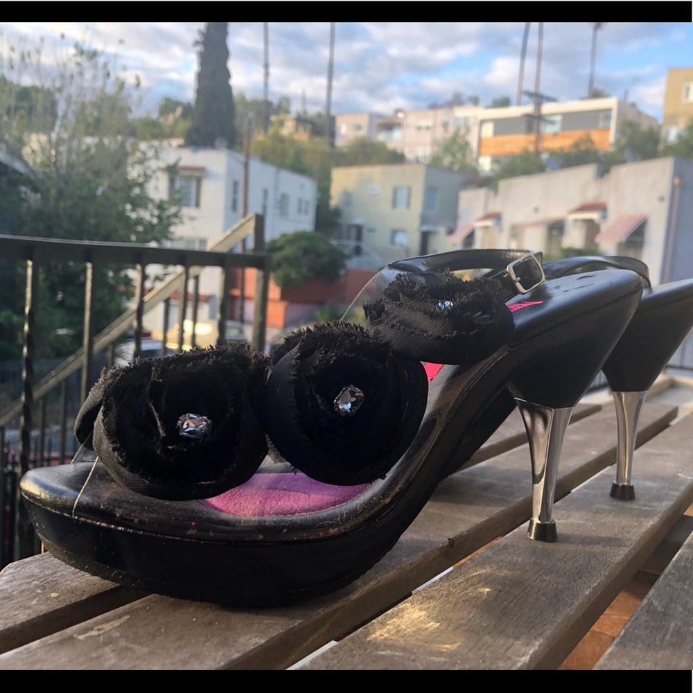 Betsey Johnson black Polly Pump stilettos high heels 8 (Pollys)